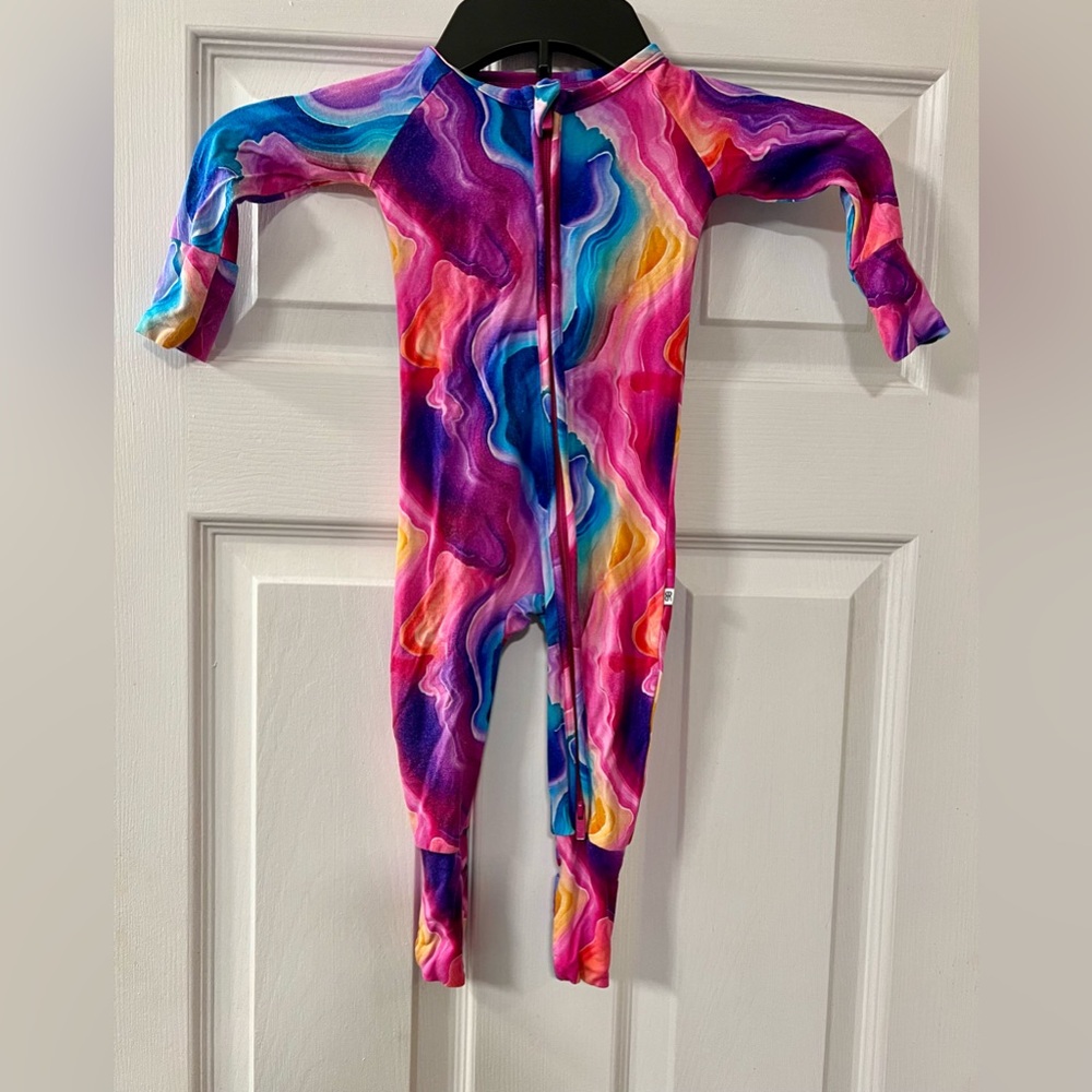 Bums & Roses Vibrant Agate Bamboo Romper 6-9 Months